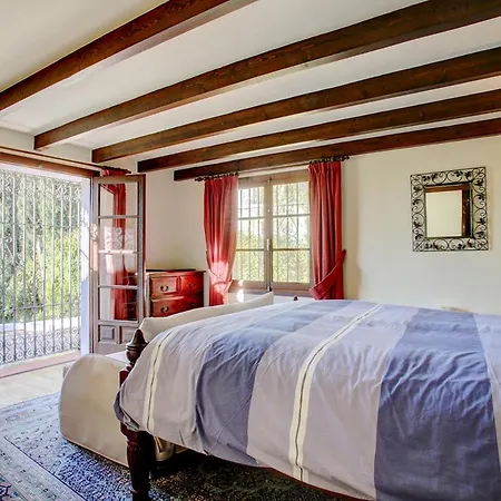 Sleeps 8 Pool *